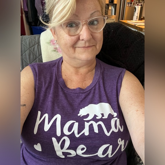 Meet your Posher, Kattina - Picture 1 of 4